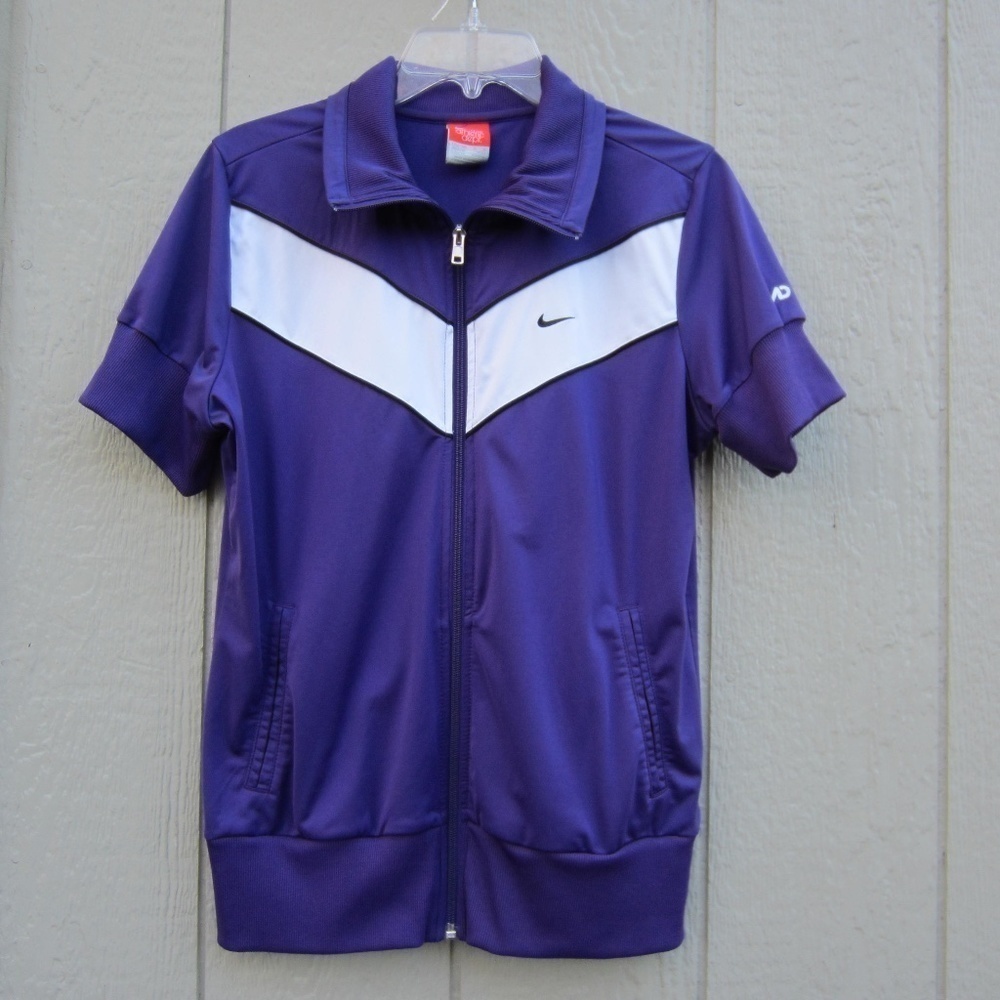 Nike The Athletic Dept women's L zip up pockets Purple White short sleeve Jacket